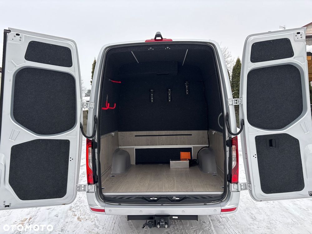Mercedes-Benz Sprinter Long SELECT 9G-Tronic 907.235 - 12