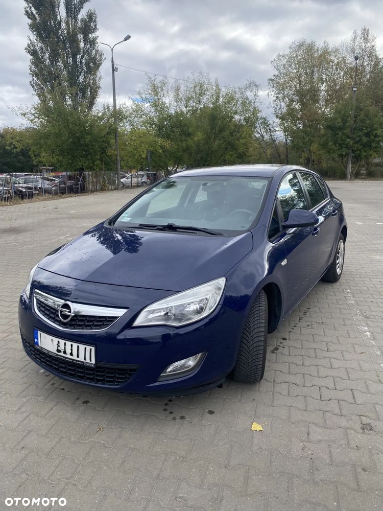 Opel Astra - 4