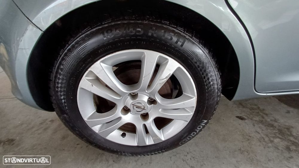 Opel Corsa 1.3 CDTI DPF EcoFLEX S&S Edition 111 Anos - 7