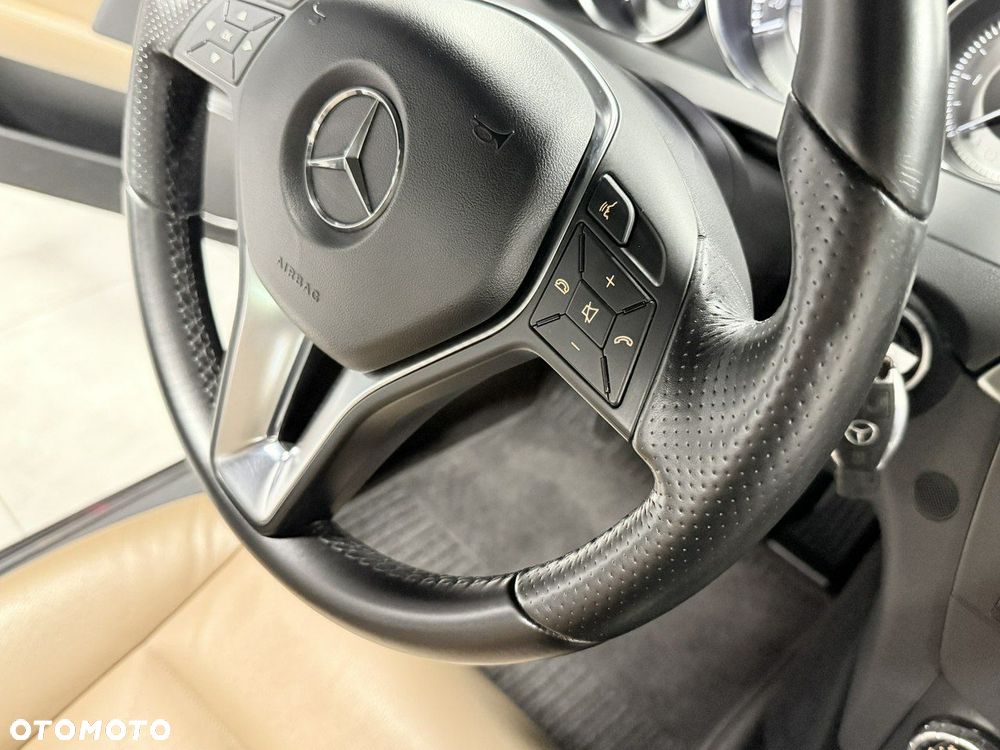 Mercedes-Benz Klasa C - 31