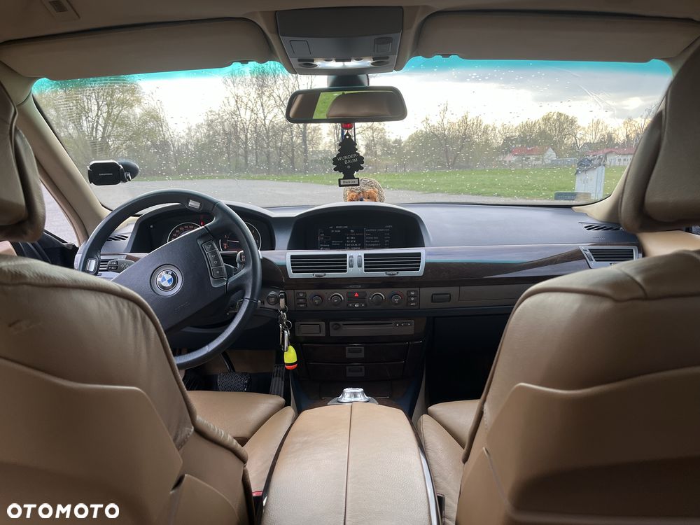 BMW Seria 7 - 7