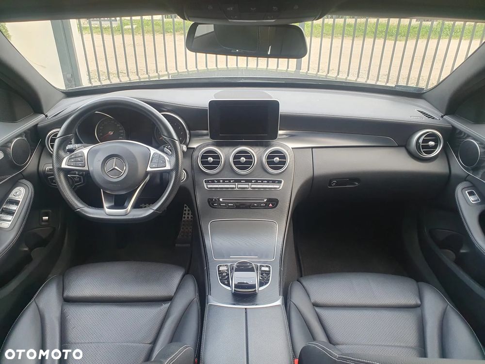 Mercedes-Benz Klasa C 200 4-Matic 9G-TRONIC - 12