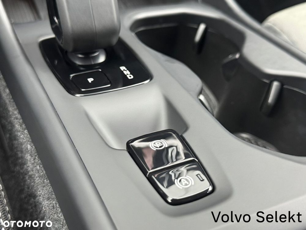 Volvo XC 40 - 23