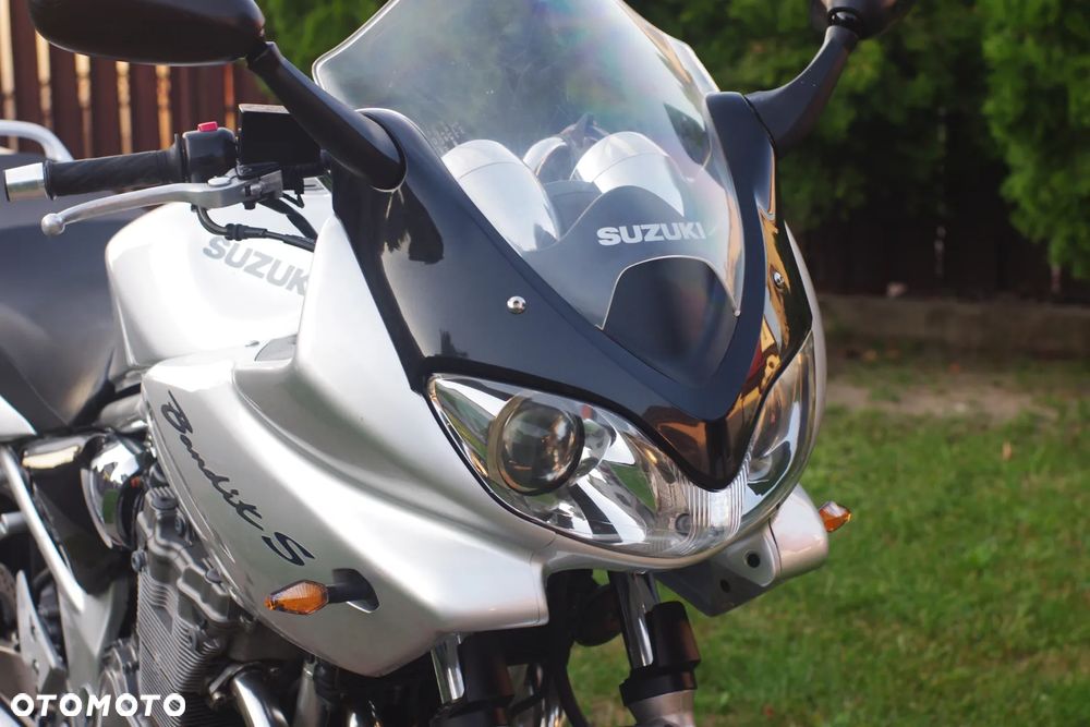 Suzuki Bandit - 10