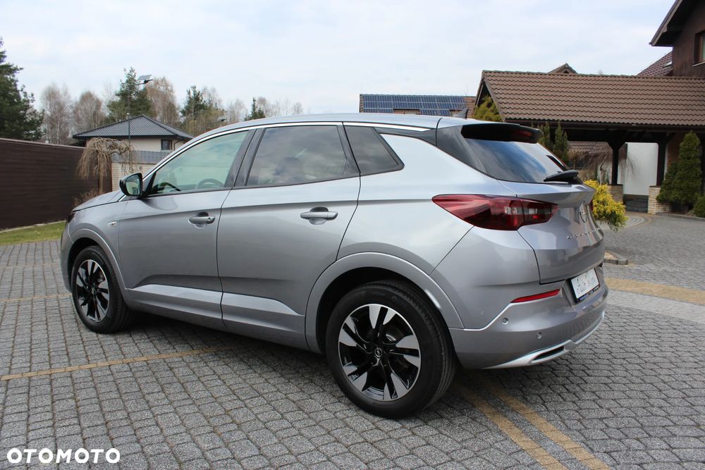 Opel Grandland 1.5 D Automatik Business Elegance - 4