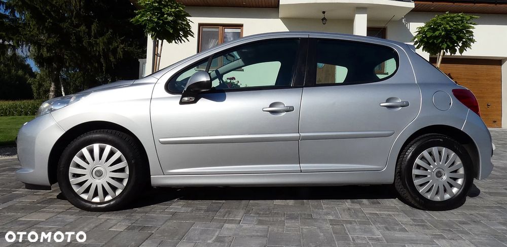 Peugeot 207 1.6 Trendy - 16