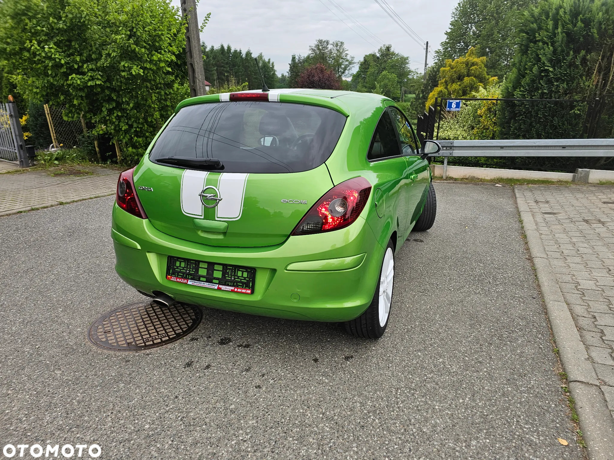 Opel Corsa 1.4 16V Color Edition - 27