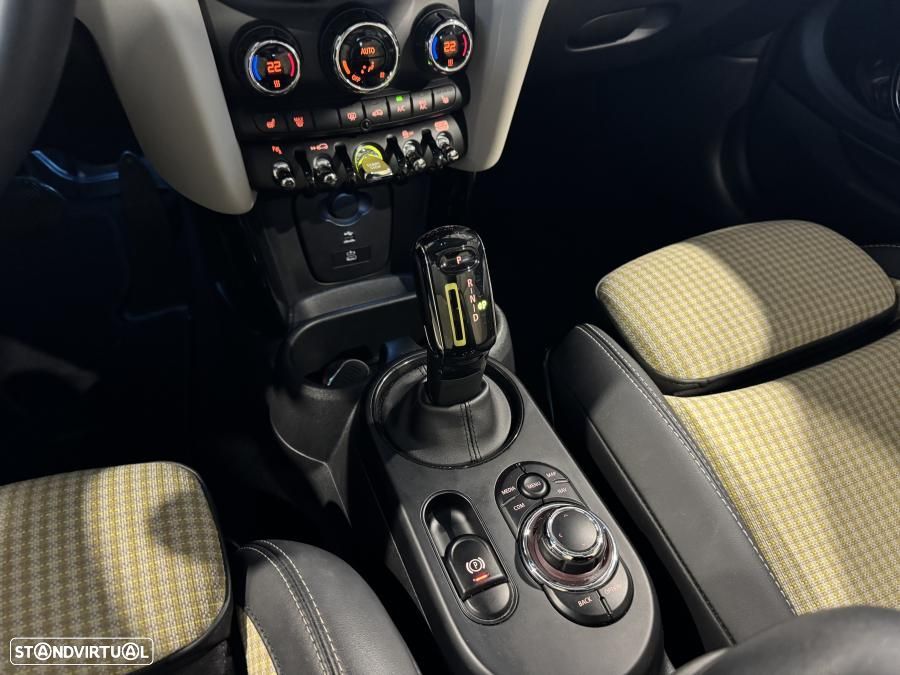 MINI 3 Portas Cooper SE Premium P. Classic - 18
