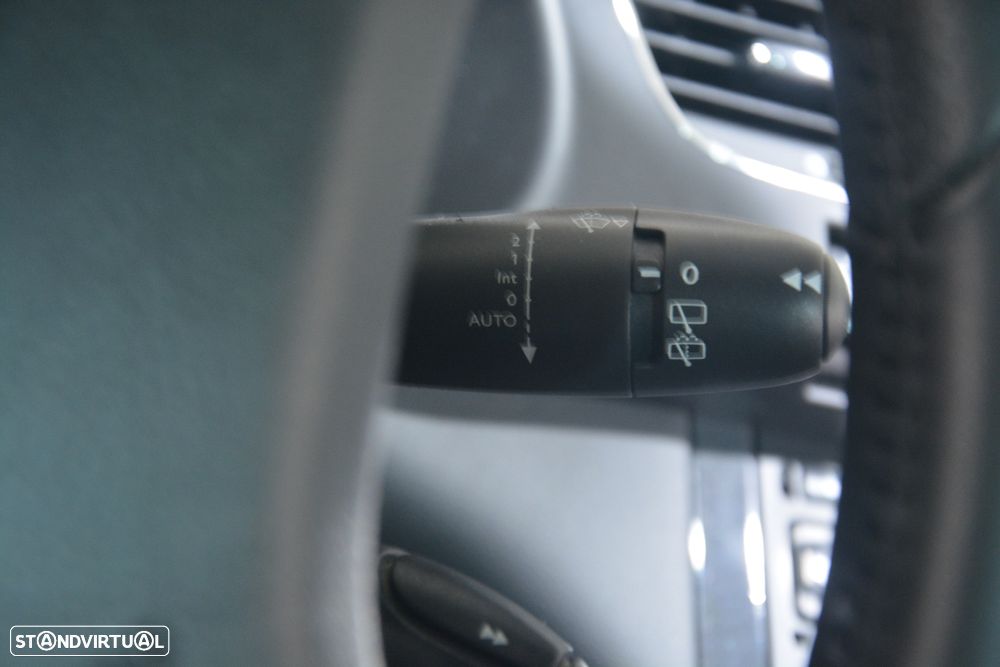 Peugeot 3008 1.6 HDi Allure - 23