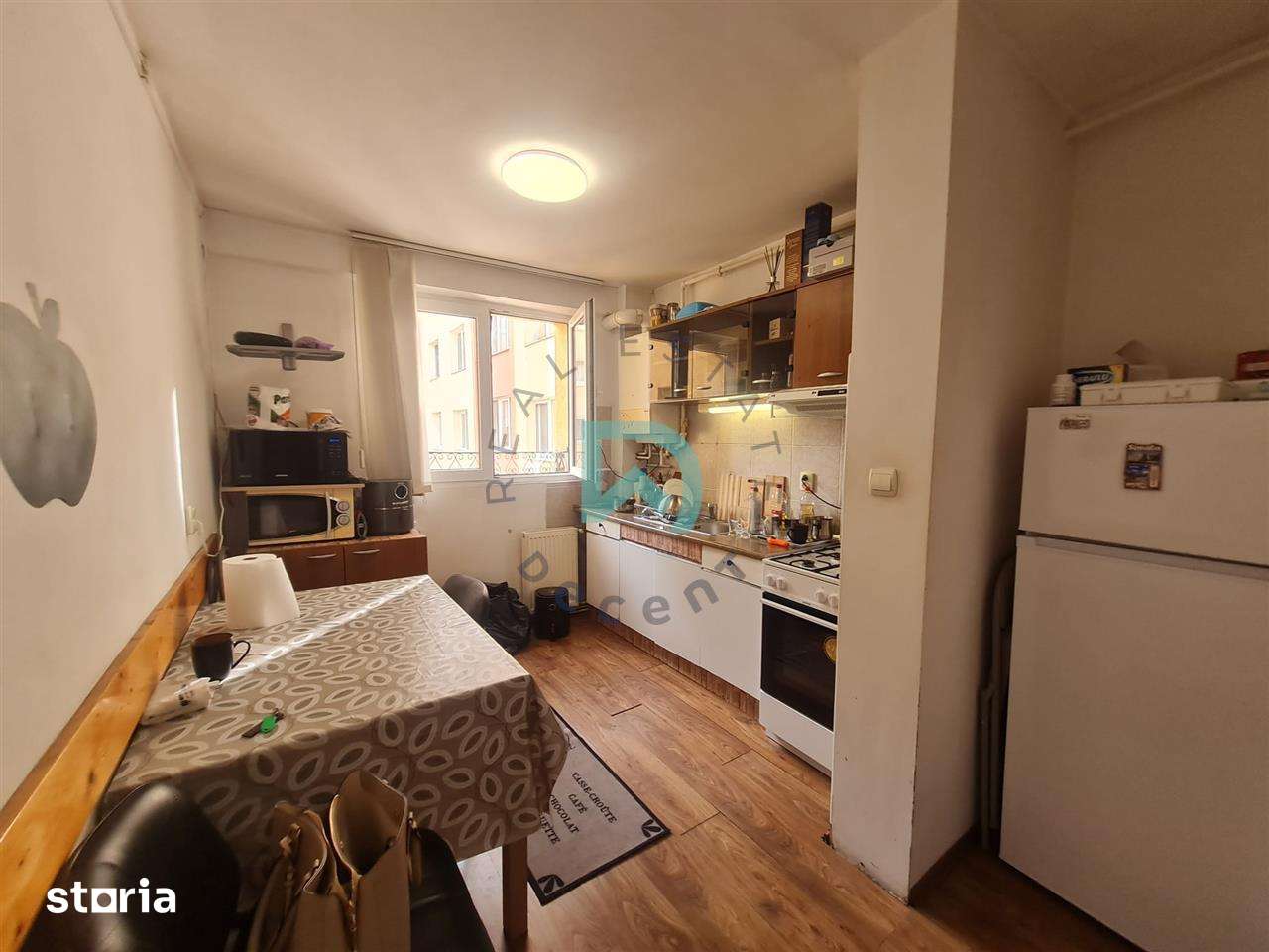 Apartament 3 camere Grivitei, intermediar, Brasov — fotografia 3