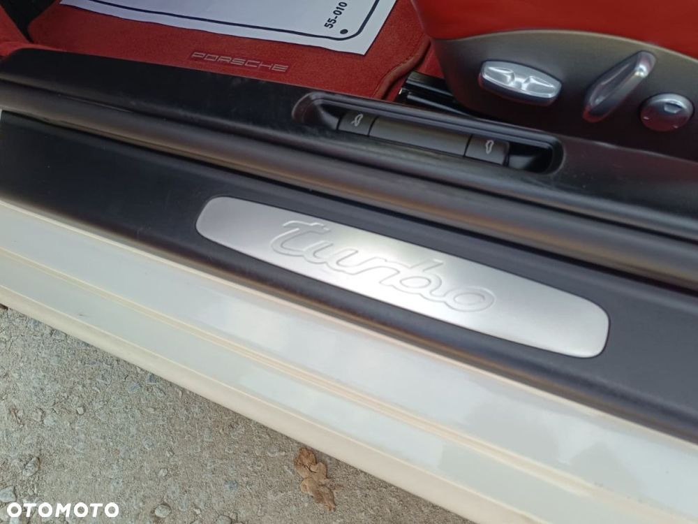 Porsche 911 - 31