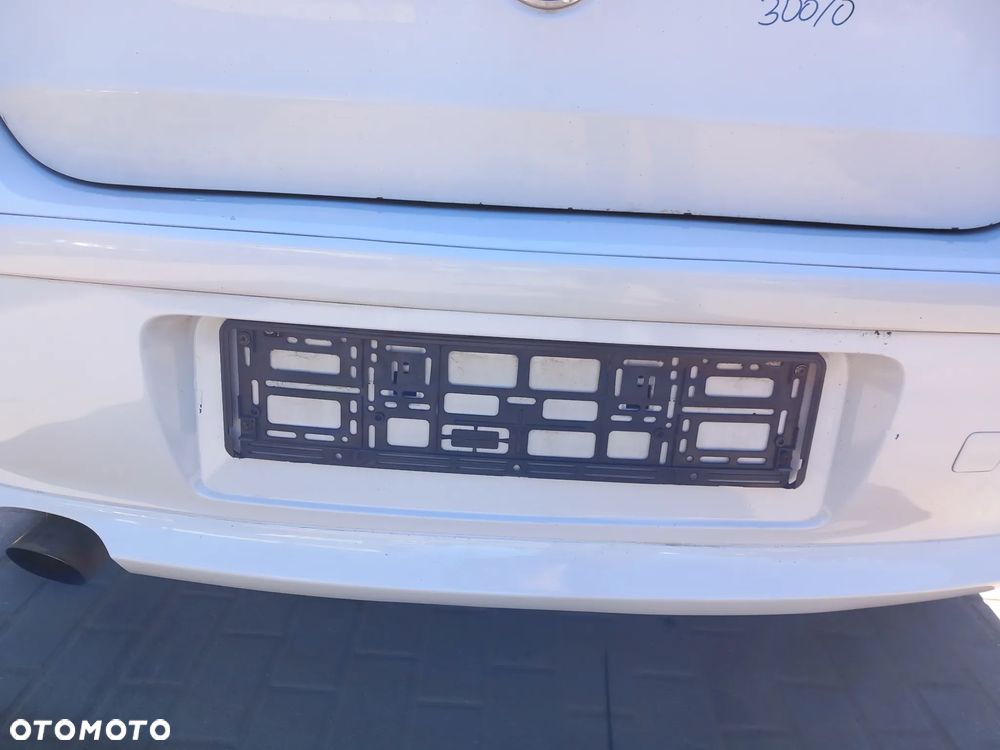 BMW E87 ZDERZAK TYLNY TYŁ KOLOR: 300 - 7