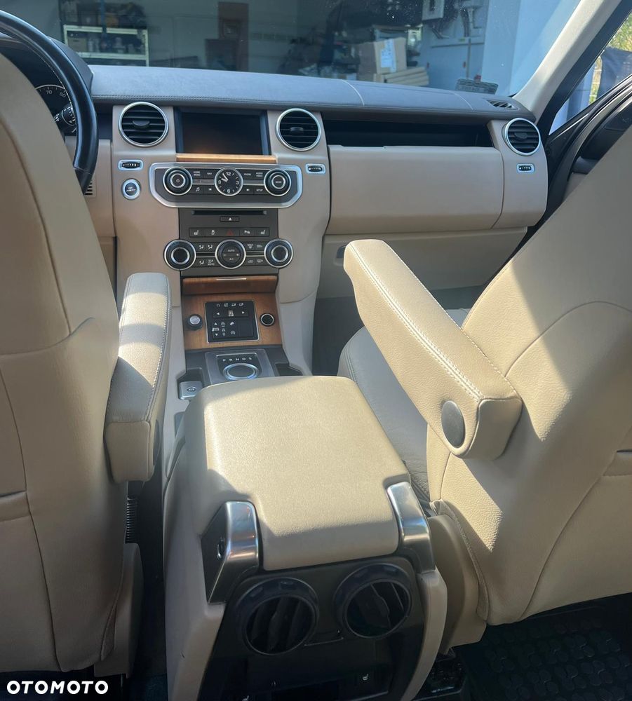 Land Rover Discovery 3.0 V6 Supercharged HSE - 24