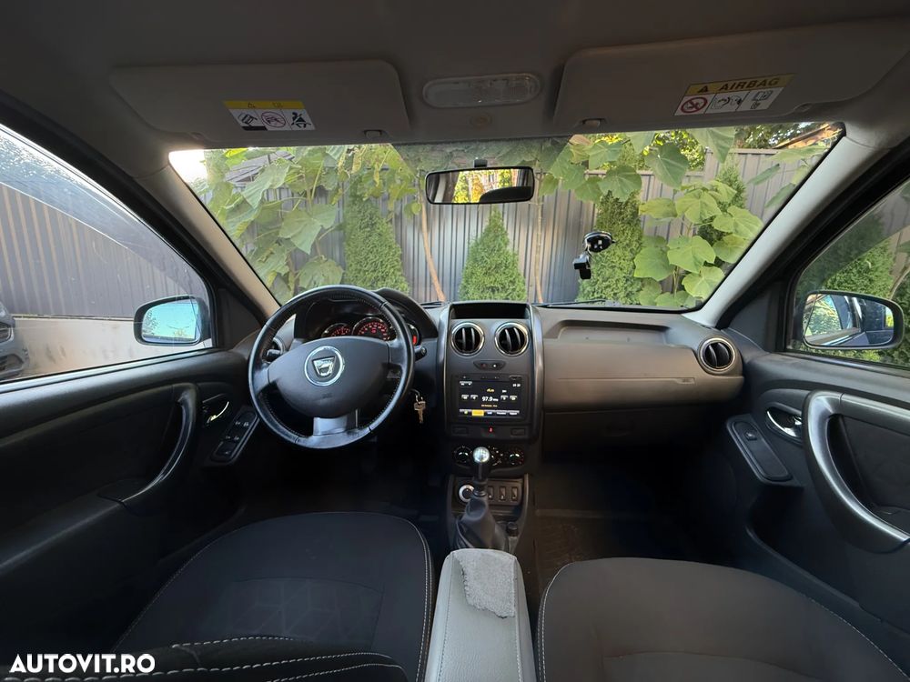 Dacia Duster 1.2 TCe 4x4 Laureate - 15
