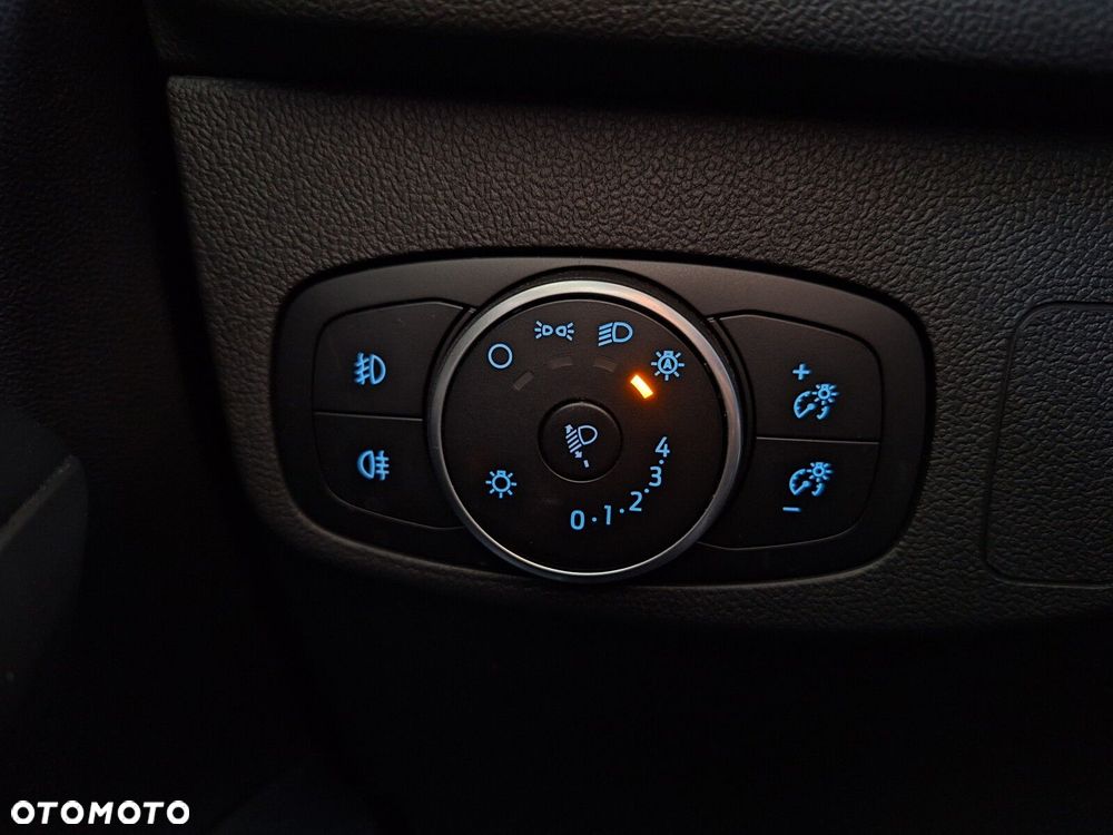 Ford Focus 1.5 EcoBlue Connected - 35