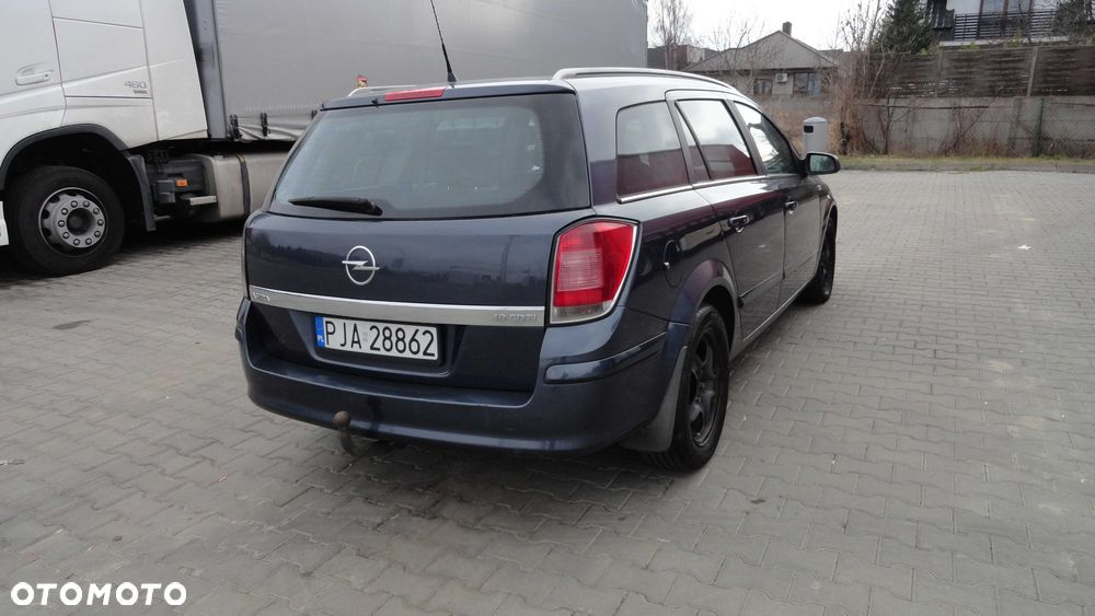 Opel Astra - 4