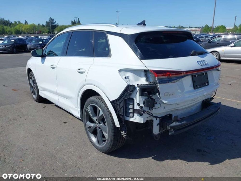 Audi Q4 e-tron - 3