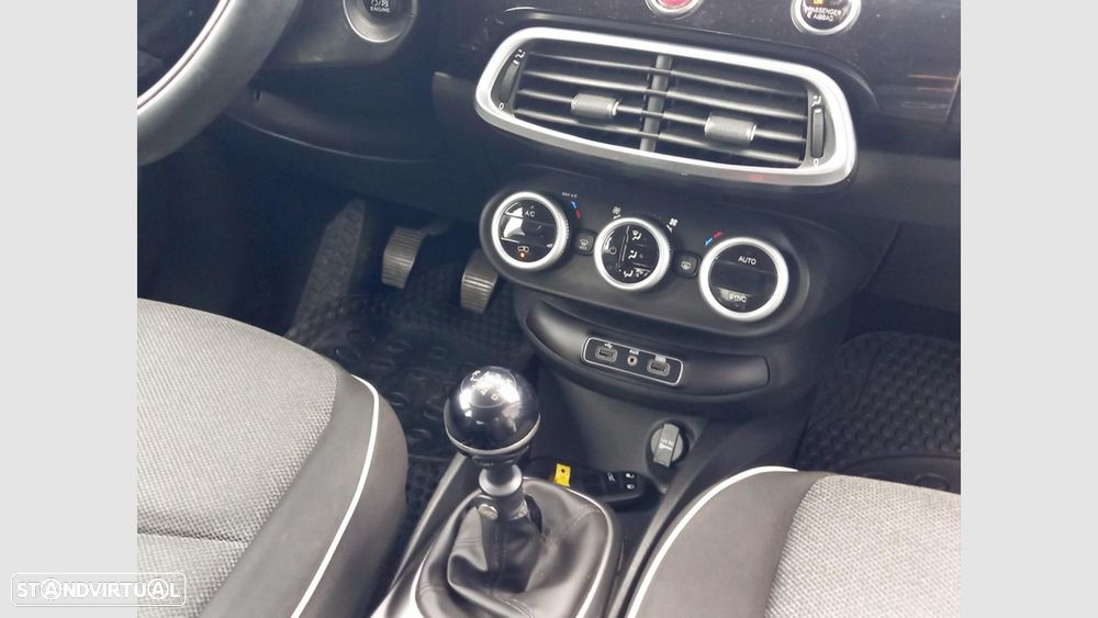 Fiat 500X 1.4 MA Lounge S&S — fotografia 22