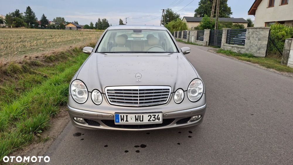 Mercedes-Benz Klasa E 350 7G-TRONIC Elegance - 4