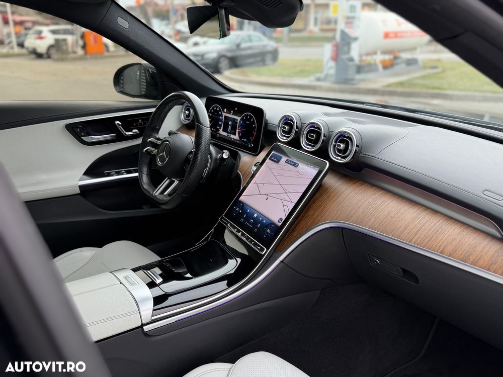 Mercedes-Benz C 200 9G-TRONIC AMG Line - 23