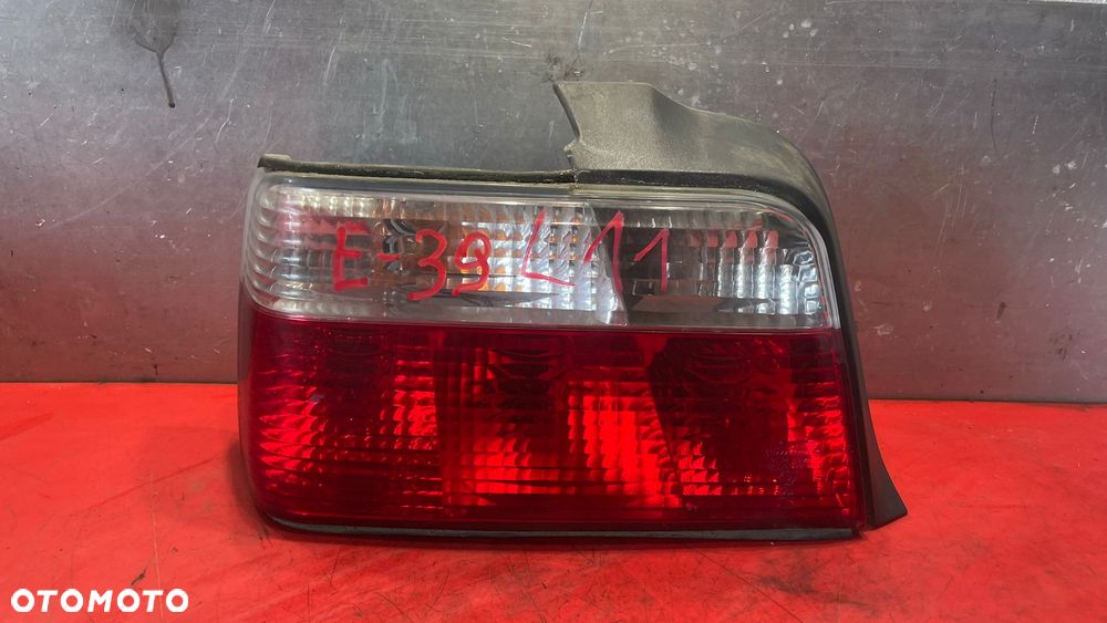 BMW 3 E36 SEDAN LAMPA TYŁ LEWA TYLNA - 2