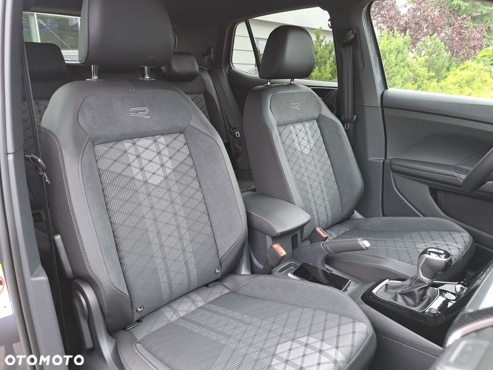 Volkswagen T-Cross - 29