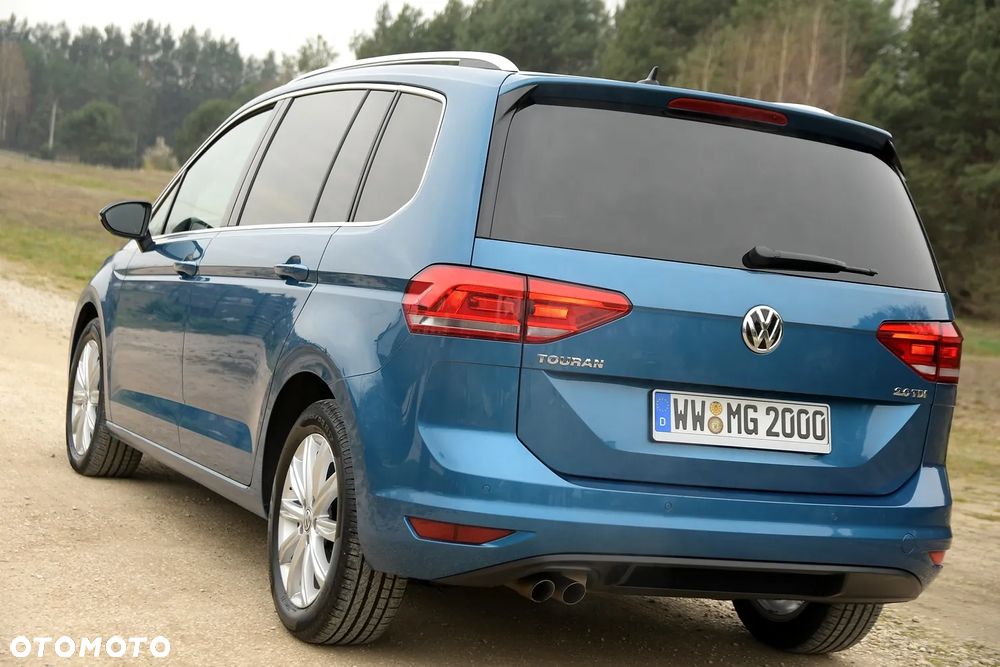 Volkswagen Touran 2.0 TDI SCR Highline - 8