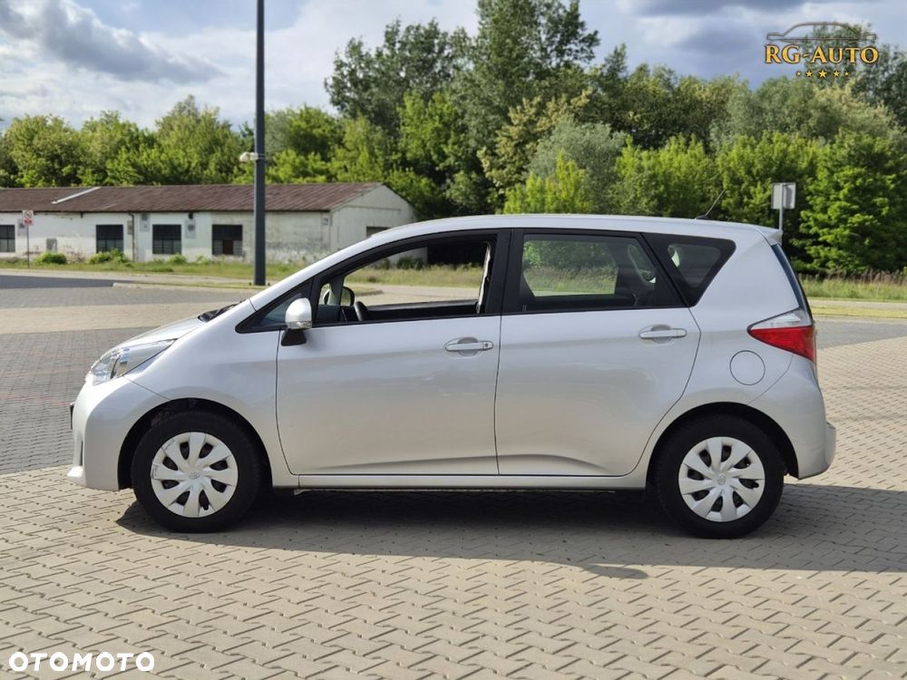 Toyota Verso S - 12