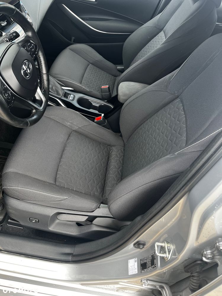 Toyota Corolla 1.8 Hybrid GPF Comfort - 11