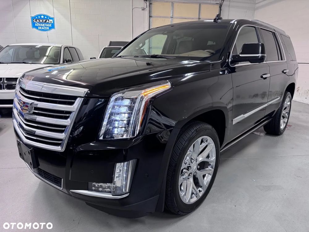 Cadillac Escalade 6.2 V8 AWD AT Platinum - 7
