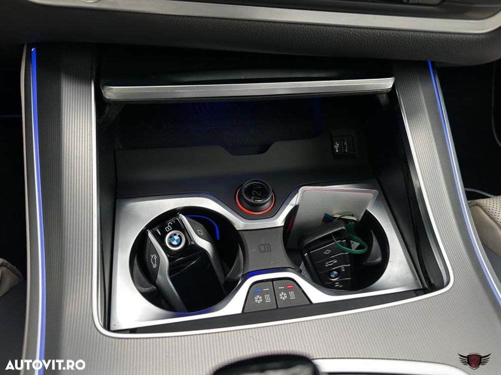 BMW X5 xDrive40d - 17