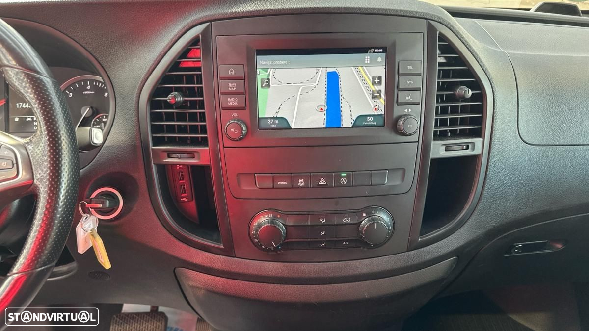 Mercedes-Benz Vito 116 CDI LONGA AUT. PRO C/IVA - 3
