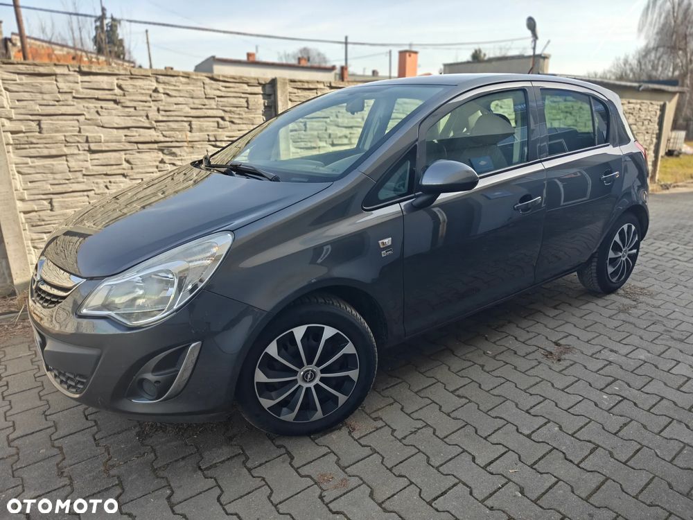 Opel Corsa 1.4 16V Innovation 110 Jahre - 2