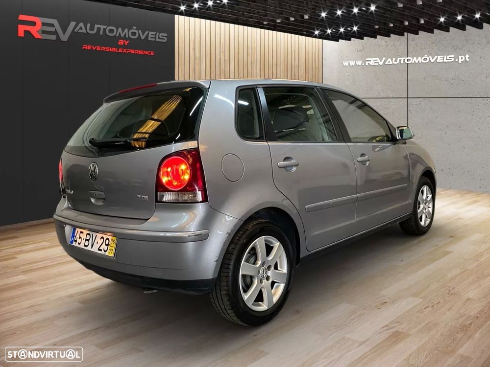 VW Polo 1.4 TDi Confortline - 4
