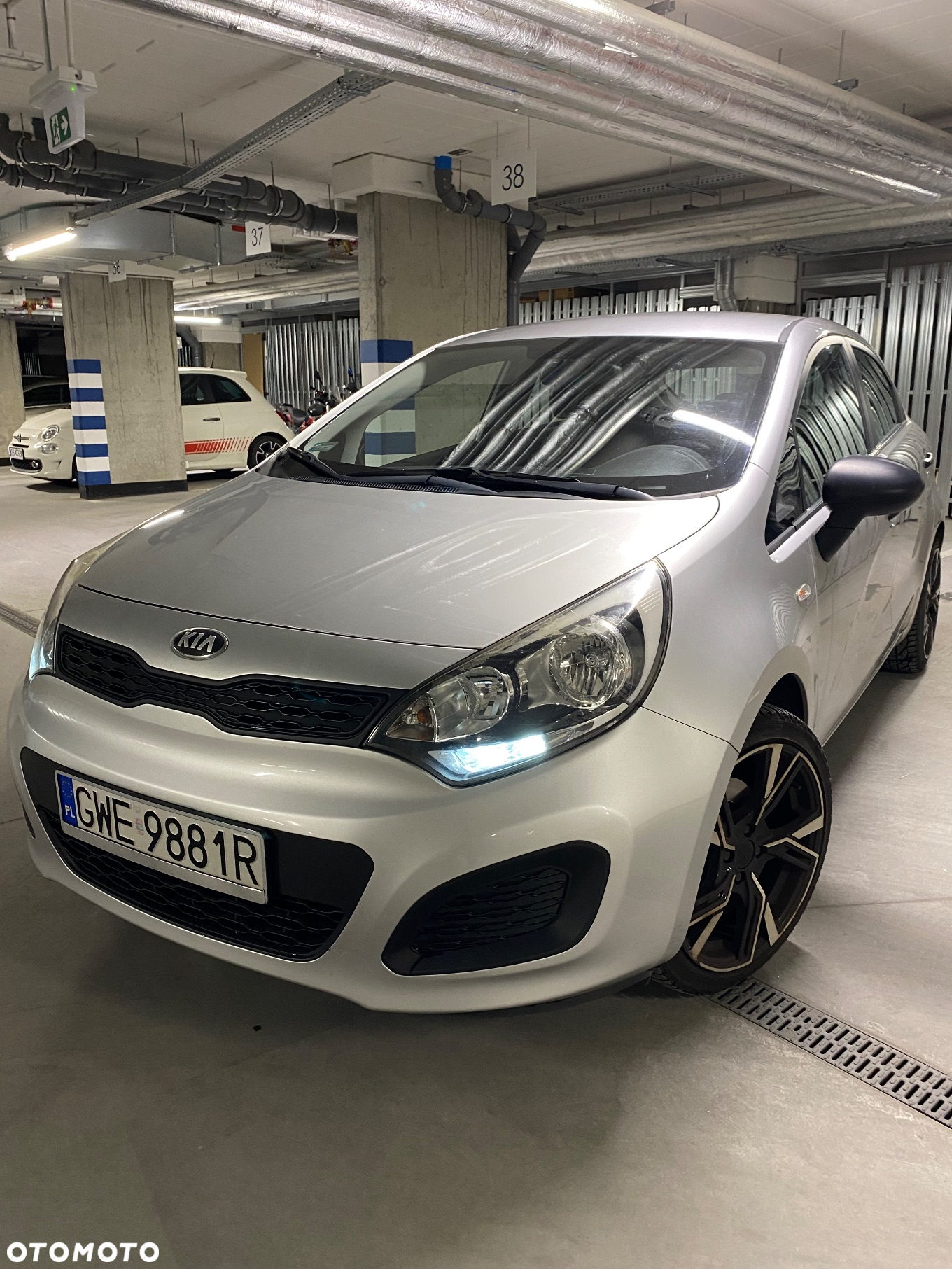 Kia Rio - 17