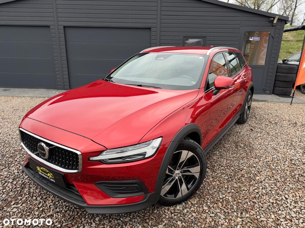Volvo V60 Cross Country B4 D AWD Plus - 9