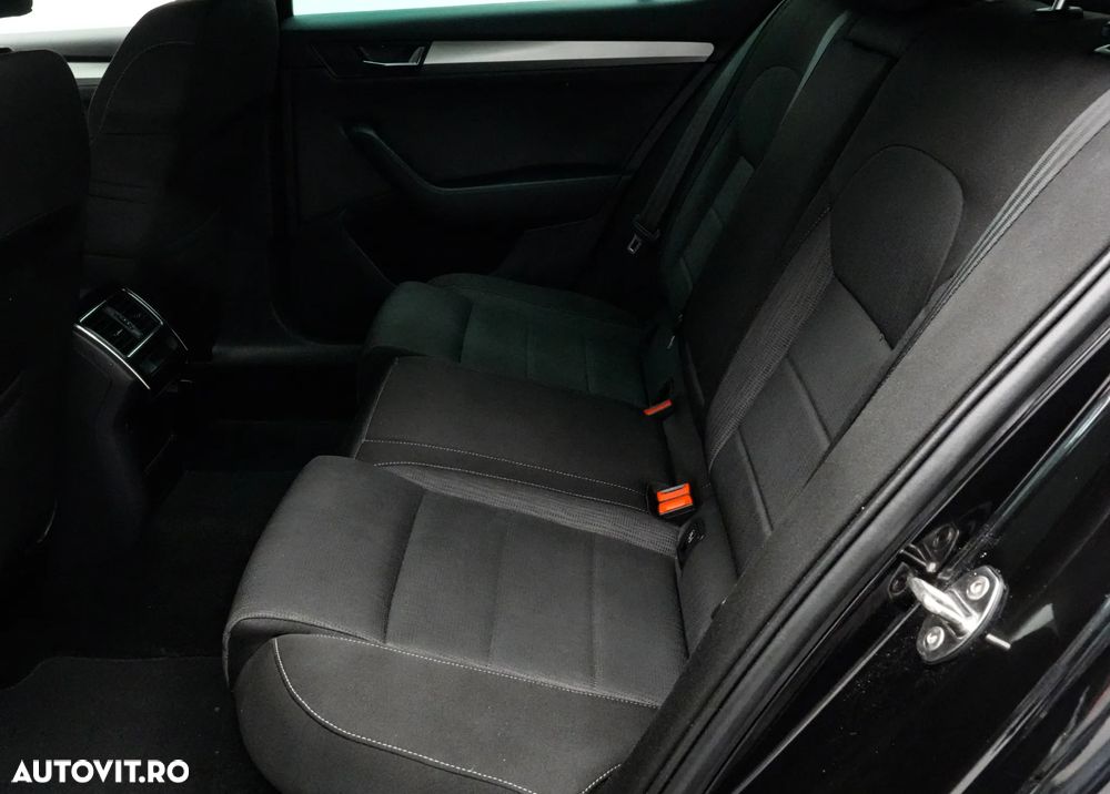 Skoda Superb 1.6 TDI DSG Style - 16