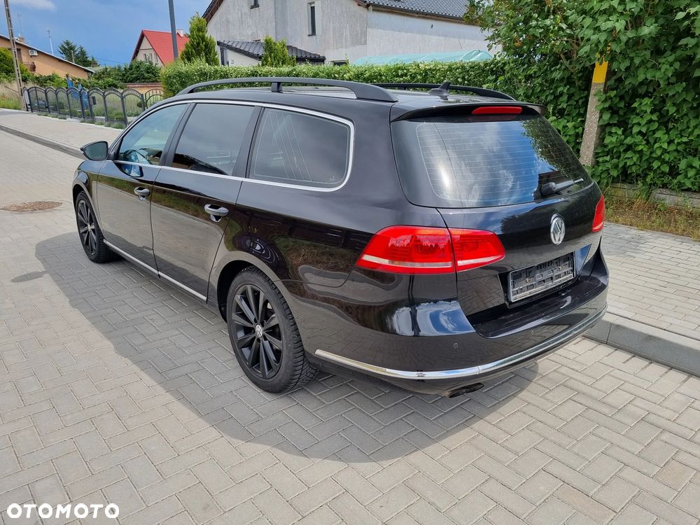Volkswagen Passat 2.0 TDI Comfortline DSG - 6
