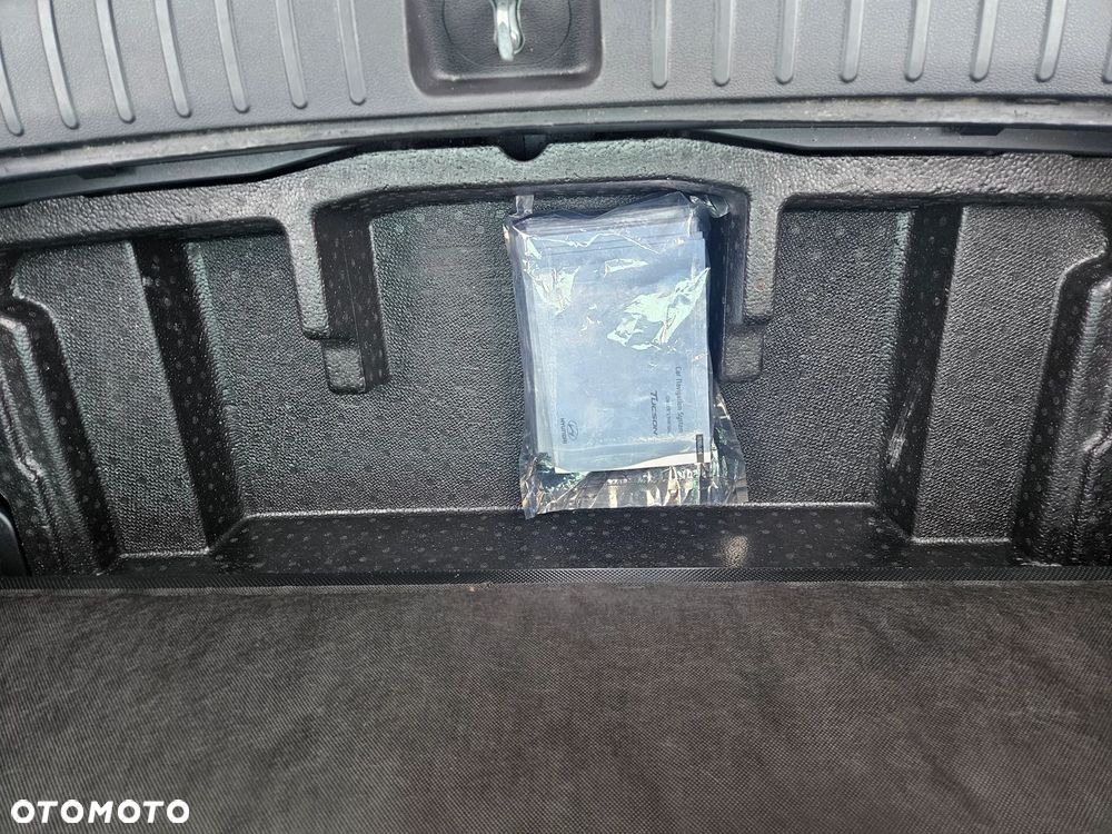 Hyundai Tucson 1.6 T-GDI Style 4WD DCT - 24