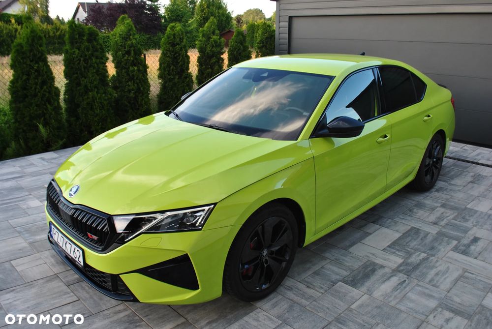 Skoda Octavia 2.0 TSI RS DSG - 10