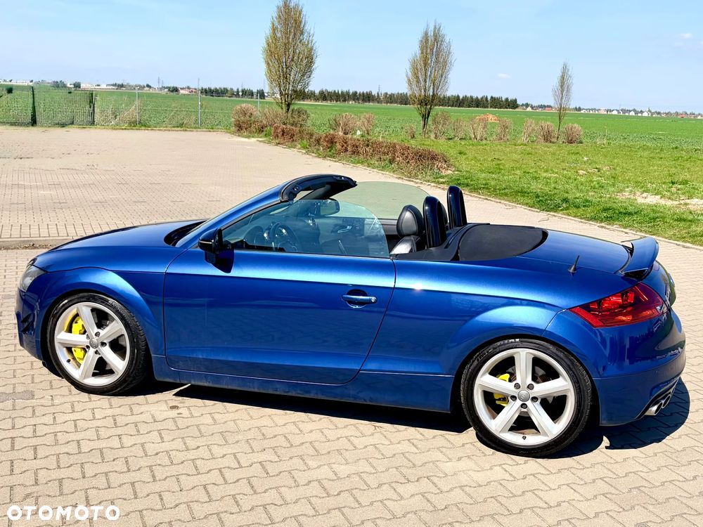 Audi TT Roadster - 2