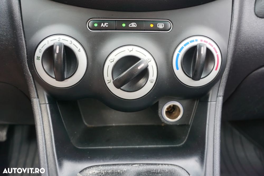 Hyundai i10 1.1 Style - 10