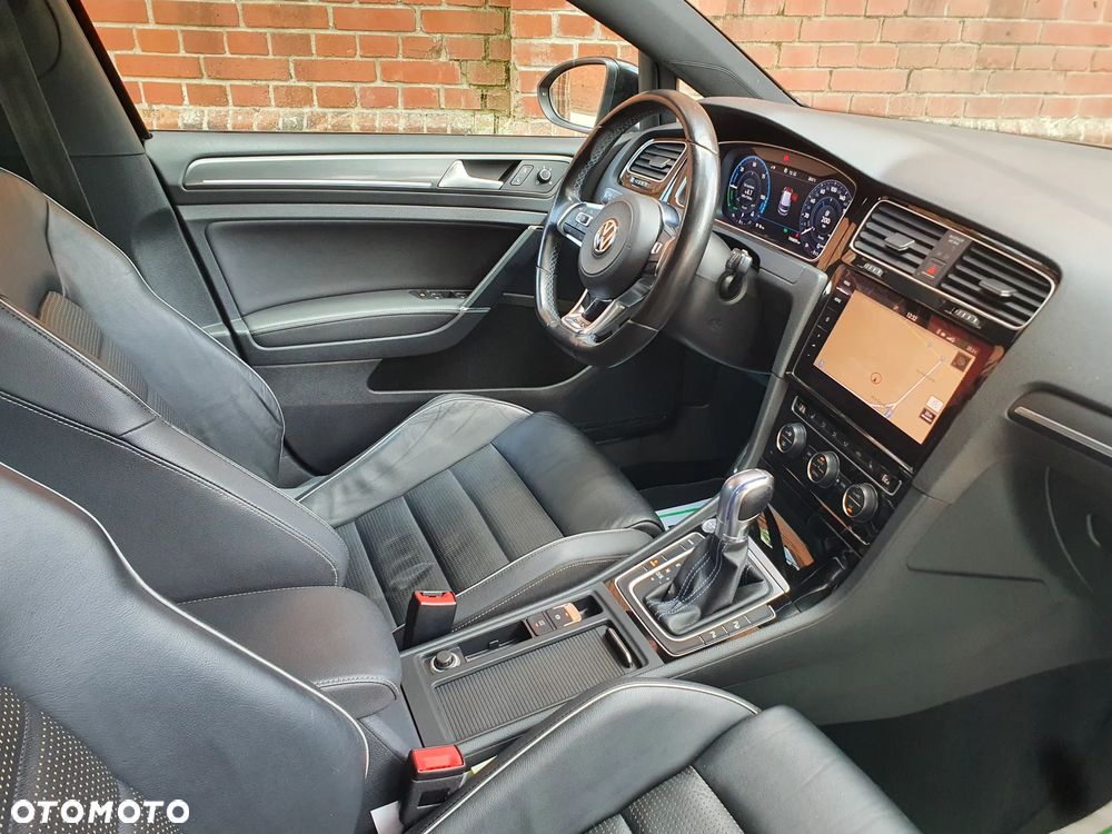Volkswagen Golf 1.4 GTE Plug-In-Hybrid DSG - 10
