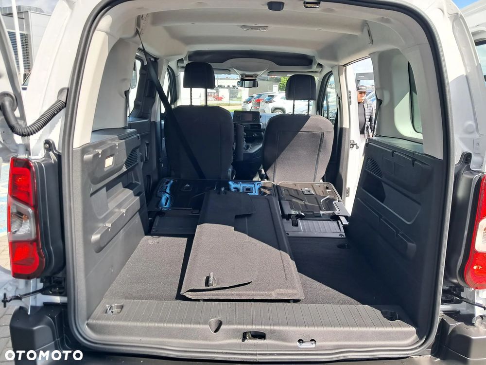 Toyota Proace City Verso 1.5 D-4D Combi - 11