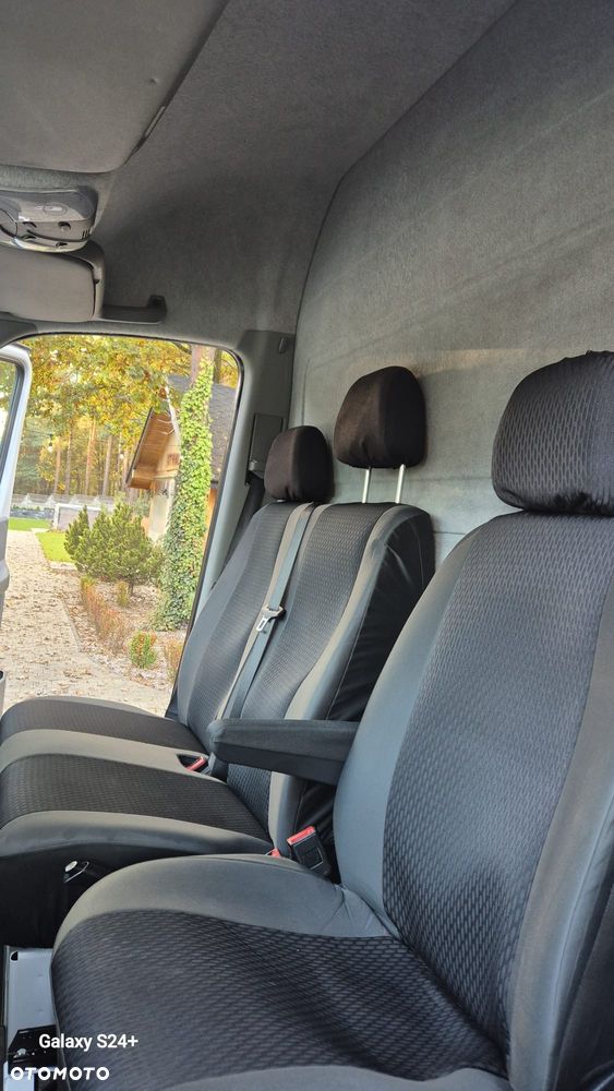 Mercedes-Benz Sprinter - 17