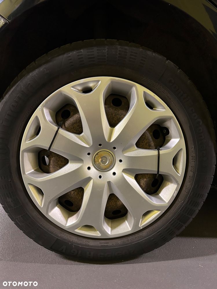 Ford Focus - 22