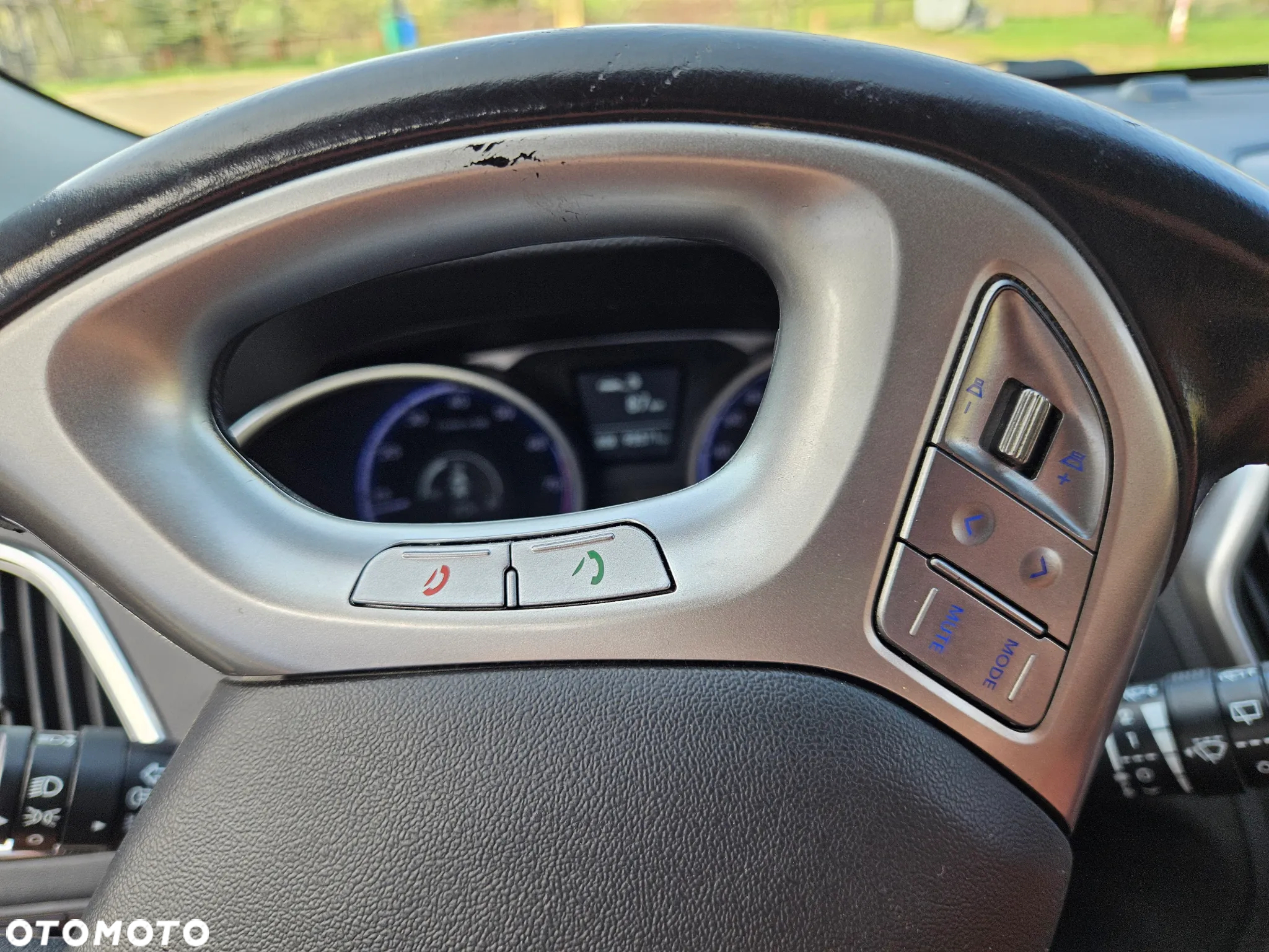 Hyundai ix35 2.0 Premium 2WD - 19