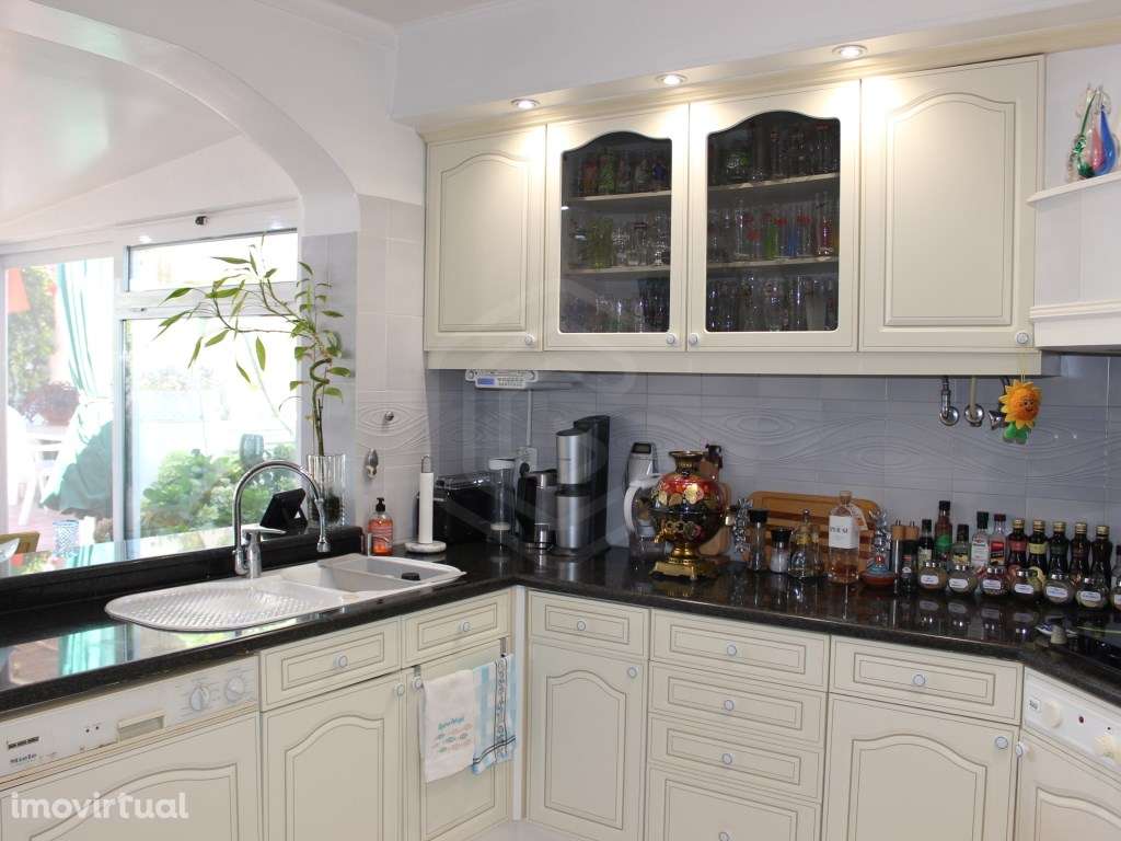 Moradia T3+1 com piscina perto do centro de Tavira, Algarve - Grande imagem: 2/50