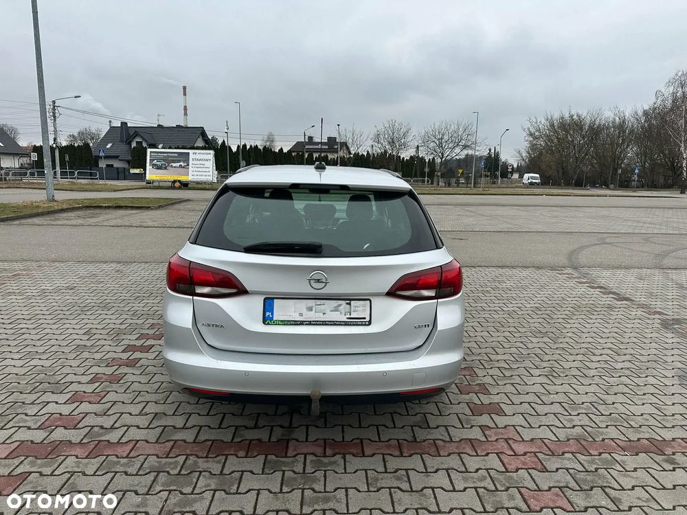 Opel Astra 1.6 CDTI Elite - 10