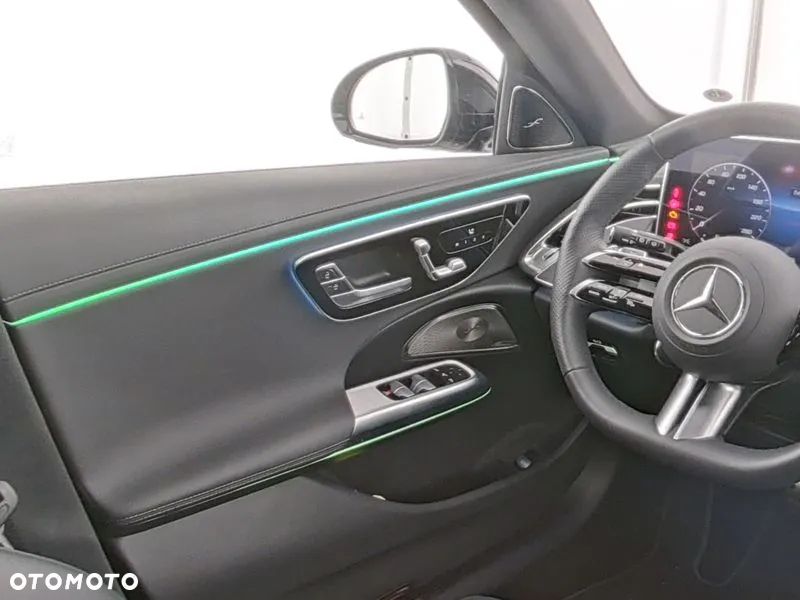 Mercedes-Benz Klasa E 300 de 4Matic T 9G-TRONIC AMG Line - 5